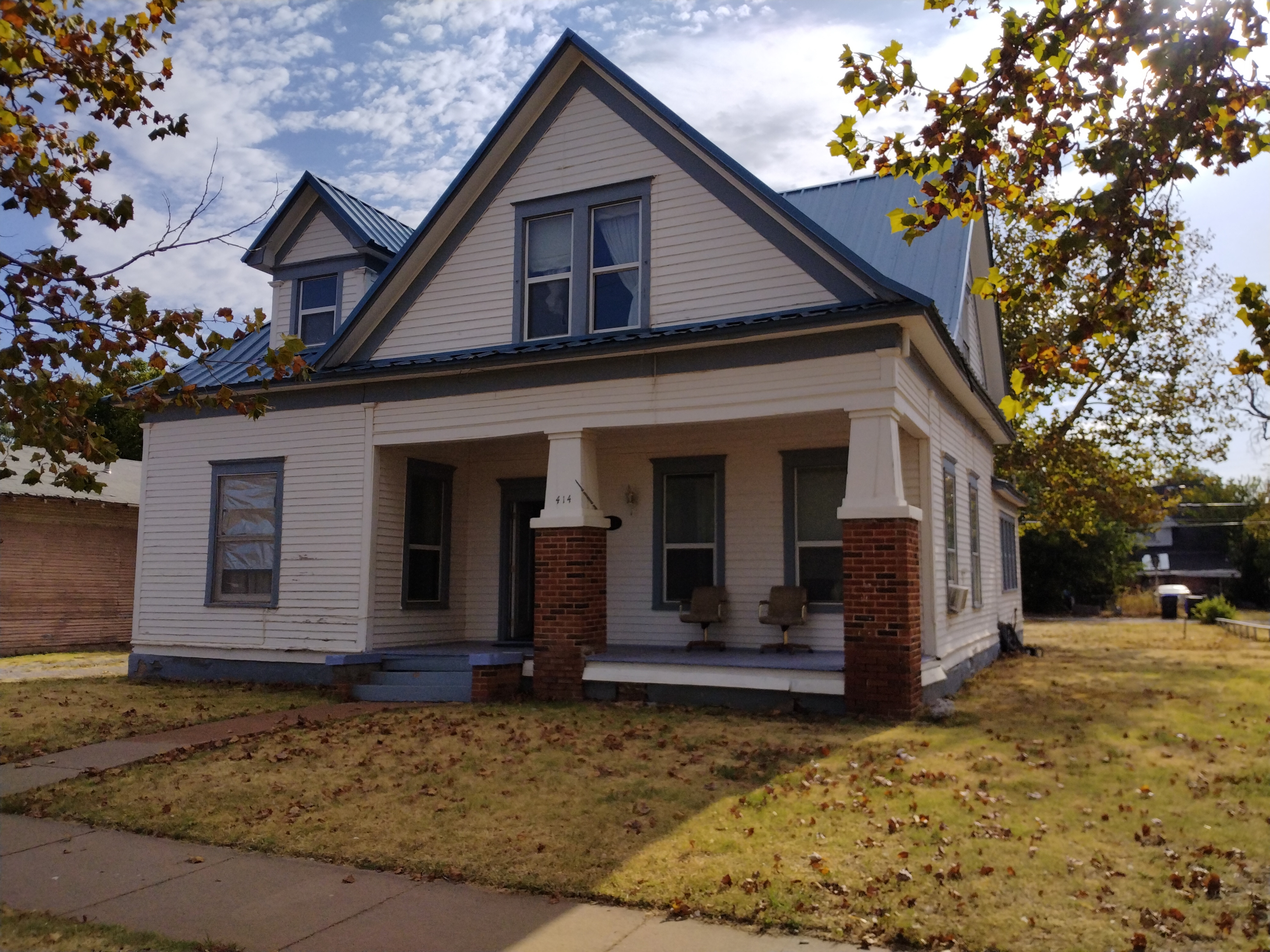 Property main image